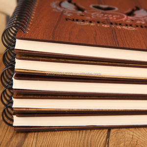 Nhà Máy Chuyên Nghiệp Tùy Chỉnh Xoắn Ốc Tre Bìa Máy Tính Xách Tay Bìa Gỗ Kế Hoạch Nhật Ký - Product Image 2