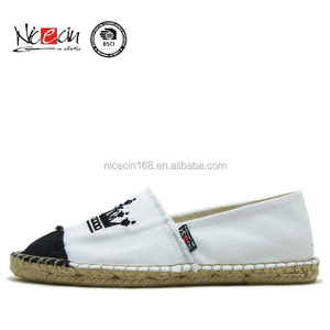Ultime scarpe di tela per <span class=keywords><strong>uomo</strong></span> nuovo modello <span class=keywords><strong>uomo</strong></span> scarpe casual in cotone sughero <span class=keywords><strong>espadrillas</strong></span> in pizzo di canapa donna - Product Image 4