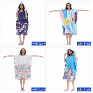 Asciugamano personalizzato in fabbrica <span class=keywords><strong>Poncho</strong></span> in microfibra che cambia rapidamente cappotto per adulti Surf <span class=keywords><strong>Poncho</strong></span> asciugamano con cappuccio - Product Image 2