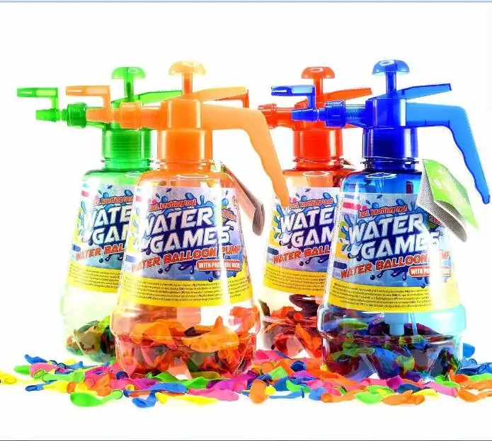 Tested in Europe EN71-12 water balloons pump bottle plastic sprayer Water Pumping Station now with banlloon tying tool