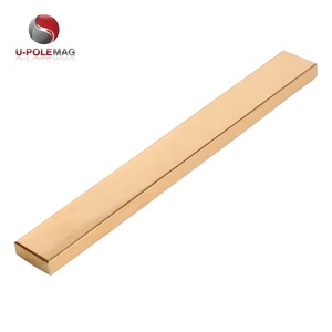 Nouvelle Sortie 2024 – <span class=keywords><strong>Barre</strong></span> <span class=keywords><strong>Magnétique</strong></span> Industrielle de Luxe en Titane et Néodyme Doré de Haute Qualité, Force de Traction de 4,5 kg <span class=keywords><strong>pour</strong></span> <span class=keywords><strong>Cuisine</strong></span> - Product Image 2