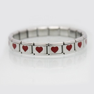 Bracciale Personalizzato in Acciaio Inox 9mm con Charm Italiani Smaltati <span class=keywords><strong>a</strong></span> <span class=keywords><strong>Mano</strong></span>, Cuore Rosso 'Ti Amo' Compatibile con Zoppini - Product Image 2