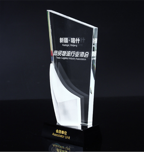Neuestes Design Schöne Kristalltrophäe, Individualisierte Kristallauszeichnungen, Edle Kristallplakette mit Gravur-Logo - Product Image 5