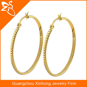 Ultima moda <span class=keywords><strong>orecchini</strong></span> a forma di rotondo grande, disegni orecchino tondo in <span class=keywords><strong>acciaio</strong></span> <span class=keywords><strong>chirurgico</strong></span>, ingrosso <span class=keywords><strong>anello</strong></span> <span class=keywords><strong>orecchini</strong></span> a forma di - Product Image 4