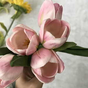 PU Vero Tocco Tulipano artificiale faux fiori casa di cerimonia nuziale del partito decorativo Tulipani composizioni di fiori bouquet da sposa - Product Image 3