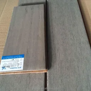 灰色のストランド織り竹フローリング