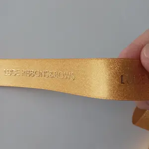 럭셔리 품질 폴리 에스터 사용자 정의 만든 더블 직면 새틴 리본 3D 로고