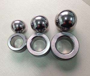 Coppia di Valvole per Pompa a Stelo API V11-225, Attrezzatura per Campi Petroliferi - Product Image 2