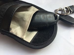 Sac de Protection <span class=keywords><strong>RFID</strong></span>, <span class=keywords><strong>anti</strong></span>-clignotant, pochette de Protection, portefeuille pour la Protection des clés de <span class=keywords><strong>voiture</strong></span> - Product Image 6