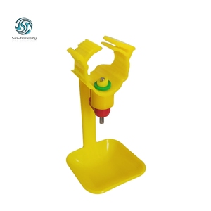 Bebedero Automático para Pollos con Vaso <span class=keywords><strong>de</strong></span> Goteo, Bebedero para Aves <span class=keywords><strong>de</strong></span> Corral - Product Image 3