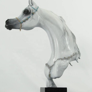 <span class=keywords><strong>Scultura</strong></span> in <span class=keywords><strong>bronzo</strong></span> in metallo da fonderia d'arte in <span class=keywords><strong>bronzo</strong></span> <span class=keywords><strong>scultura</strong></span> in testa di cavallo arabo - Product Image 1