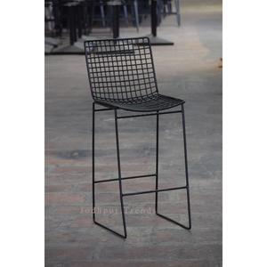 Chaise haute Jodhpur moderne vintage pour salle à manger, salon, chambre ou extérieur - Product Image 1