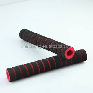 Injection Molded Soft Ribbed Rubber Silicone Handle Grip with Logo