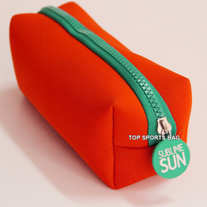 Estuche de Lápices de Neopreno Promocional con Logotipo Personalizado y Nuevo Diseño - Product Image 1