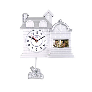 Reloj de Pared Blanco Cuco de 24 Horas con Péndulo Oscilante (TS20) - Product Image 1