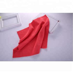 Microfibra popular barata y multifuncional 16 "x 16" 300gsm Toalla de pulido interior y exterior de coche sin bordes - Product Image 1