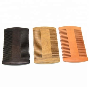 <span class=keywords><strong>Peigne</strong></span> à <span class=keywords><strong>barbe</strong></span> en bois de santal avec logo personnalisé - Product Image 2