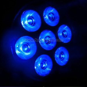 Chống Nước IP65 7X10W Rgbw <span class=keywords><strong>4</strong></span> Trong <span class=keywords><strong>1</strong></span> <span class=keywords><strong>Mini</strong></span> Led <span class=keywords><strong>Par</strong></span> 64 Có Thể Ánh Sáng Sân Khấu - Product Image 3