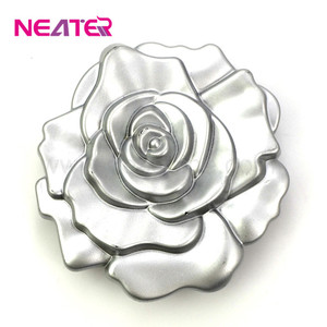Sliver Rose Flower Shape nhựa đôi bên túi nhỏ gọn trang điểm gấp gương - Product Image 5