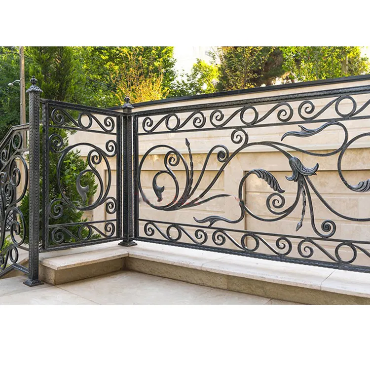 Prix usine élégant villa extérieure balustrade de balcon en fer forgé