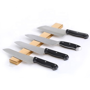 Nouvelle Sortie 2024 – <span class=keywords><strong>Barre</strong></span> <span class=keywords><strong>Magnétique</strong></span> Industrielle de Luxe en Titane et Néodyme Doré de Haute Qualité, Force de Traction de 4,5 kg <span class=keywords><strong>pour</strong></span> <span class=keywords><strong>Cuisine</strong></span> - Product Image 1