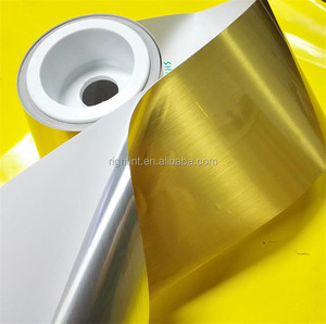 Rotoli di <span class=keywords><strong>Carta</strong></span> Metallizzata Oro Monofacciale su Poliestere con Adesivo Acrilico Attivabile ad Acqua <span class=keywords><strong>per</strong></span> Uso Mascherante - Product Image 4