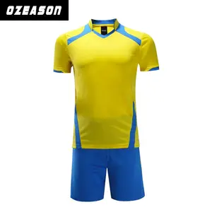 OEM kaus sepak bola sublimasi poliester kaus sepak bola nomor pemutar logo kustom jersey bola kuning biru