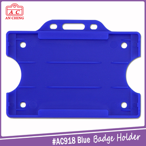 Porta Tarjetas de Identificación Transparente Esmerilado de Silicona Acrílica An Ching AC607 con Logotipo Personalizado 60x99mm para Uso en Oficina/Escuela - Product Image 4