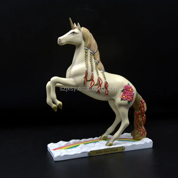 البلاستيك تمثال حصان جميل الحيوان تمثال الحرف للديكور المنزل