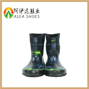 Noir impression <span class=keywords><strong>de</strong></span> <span class=keywords><strong>dessin</strong></span> animé étanche pour enfants caoutchouc bottes <span class=keywords><strong>de</strong></span> <span class=keywords><strong>pluie</strong></span> - Product Image 5