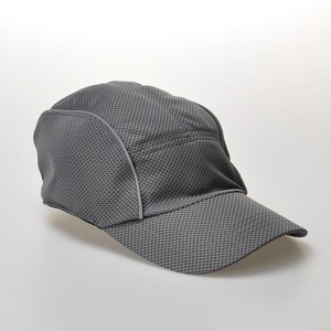 หมวกกีฬาสีเทาพร้อมผ้าระบายความร้อนแบบไม่ทอ - Product Image 1