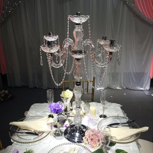 Da sposa Minimalista Vintage Cinque Oro di <span class=keywords><strong>Cristallo</strong></span> Acrilico Candelabri <span class=keywords><strong>Centrotavola</strong></span> Per La Tabella decorazione del partito - Product Image 2