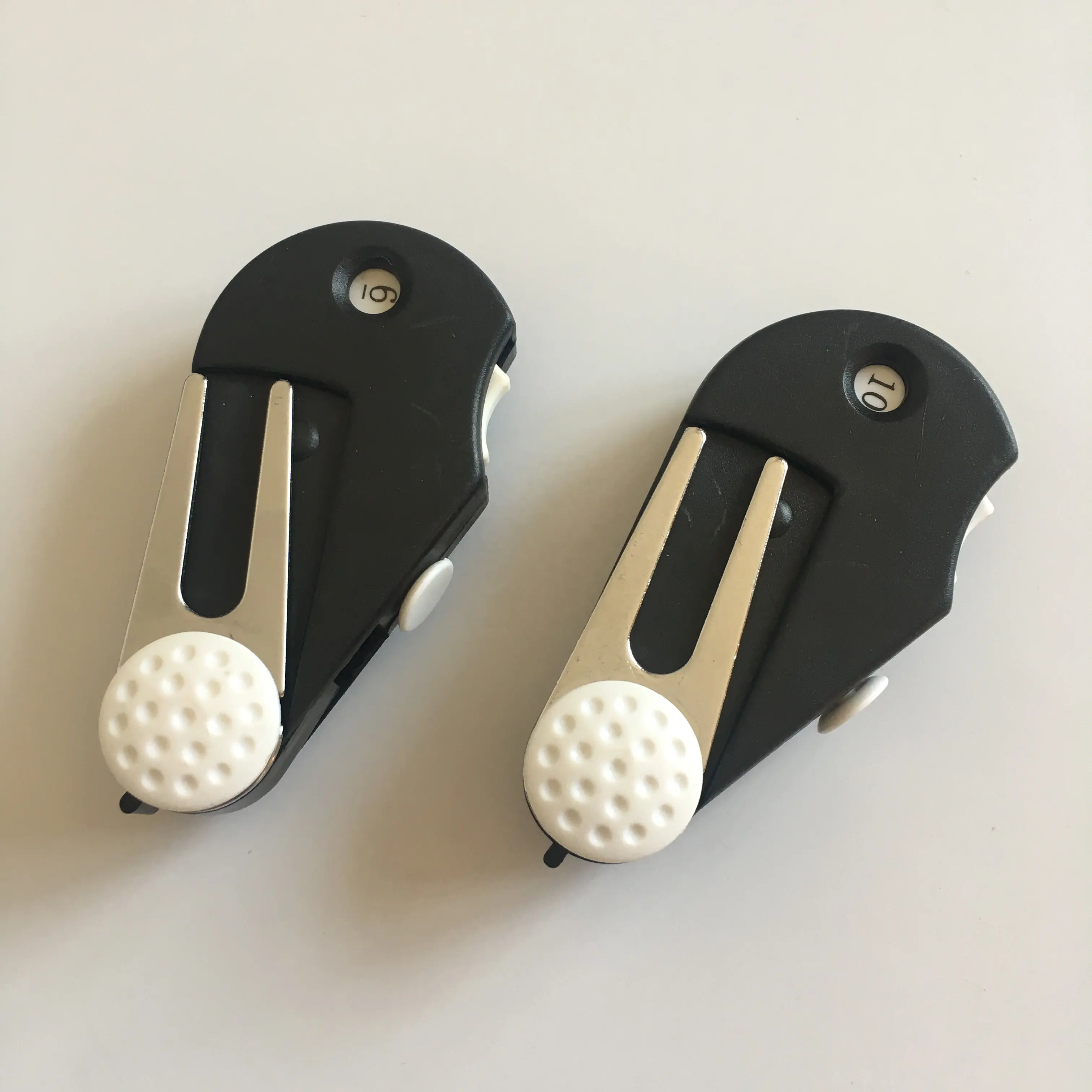 Kit Alat Divot Golf Multifungsi Saku 5 Dalam Satu Ringan dengan Penghitung Skor