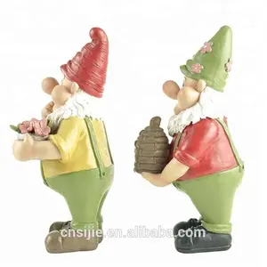 OEM/ODM Custom Polyresin Garden Gnomes Figurines Decoration