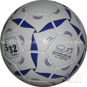 Balón de fútbol hecho de PVC brillante totalmente cosido a mano pelota de entrenamiento de calidad equipada con vejiga - Product Image 4