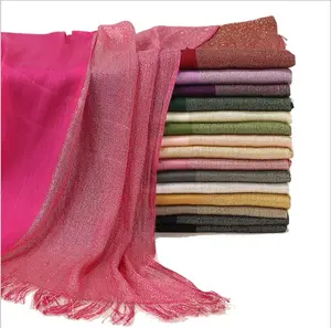 2022 Yiwu hot selling gold thread scarf fashion tassel color matching bright silk women's the scarf