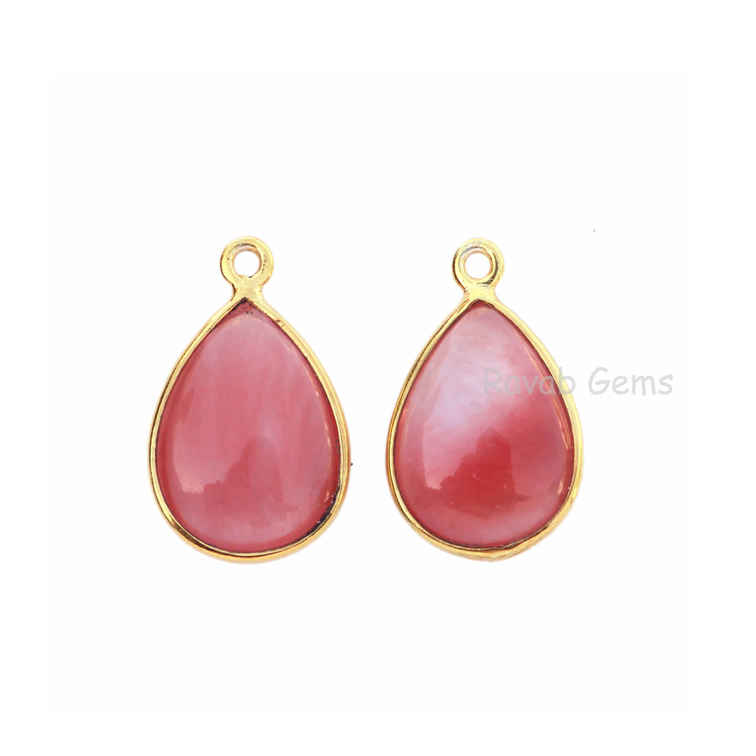 สีแดงชมพู