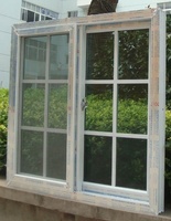 Fenêtre coulissante en PVC/UPVC résistante aux impacts d'ouragan, blanche, avec design élégant de grille, pour la maison ou le bureau