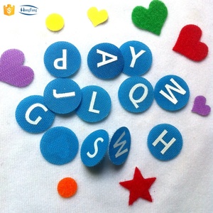 Huruf Alfabet Dekoratif Kustom dengan Perekat <span class=keywords><strong>Hook</strong></span> and <span class=keywords><strong>Loop</strong></span> - Product Image 4