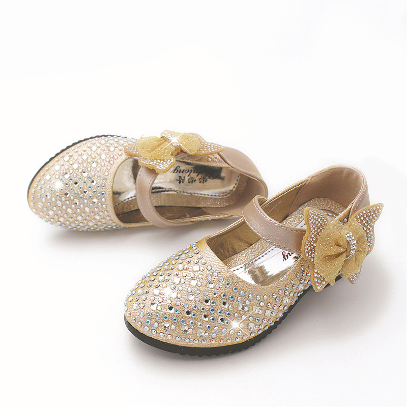 Новая модная обувь для девочек с ремнем-бабочкой и узлом-бабочкой для отдыха на небольших каблуках детская обувь под платье для выступлений