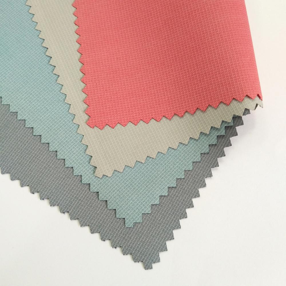 Цвет под заказ, 100% полиэстер, dobby dot pongee с молочным полиуретановым покрытием, ткань для куртки