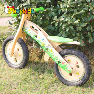 Vélo d'équilibre en <span class=keywords><strong>bois</strong></span> pour enfants en gros, vélo d'équilibre en <span class=keywords><strong>bois</strong></span> tendance pour bébé, vélo d'équilibre en <span class=keywords><strong>bois</strong></span> pour enfants le plus vendu W16C114 - Product Image 4