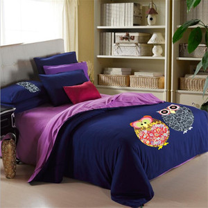 <span class=keywords><strong>4</strong></span> pcs Un B <span class=keywords><strong>côté</strong></span> solide couleur ensemble de literie unique plein écran home utiliser hibou motif housse de couette en gros - Product Image 4