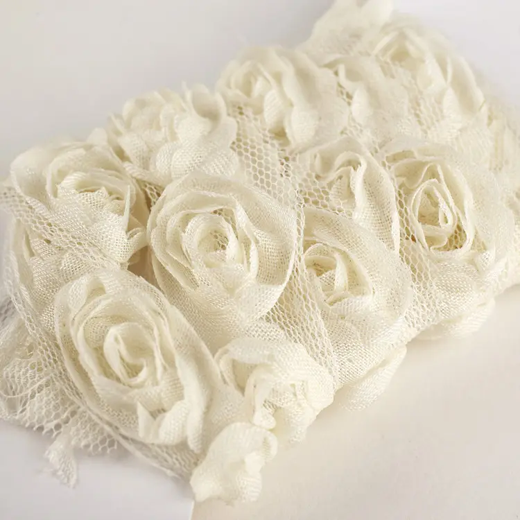 Commercio all'ingrosso di Colore Bianco Tessuto Chiffon Del Fiore della Rosa Lace Trim