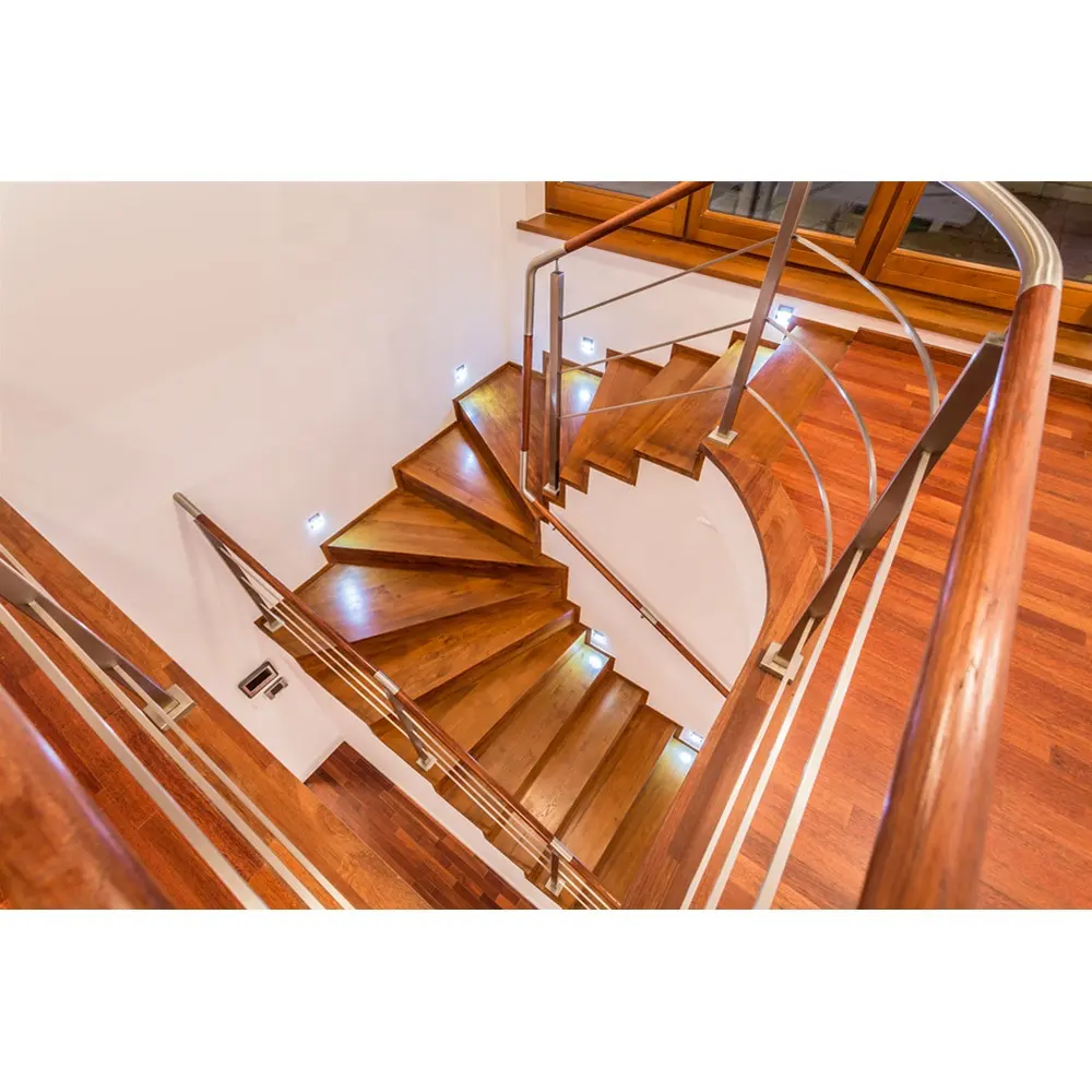 Grelhas de madeira sólida para escadas, design de escadas de aço inoxidável para casa minúscula