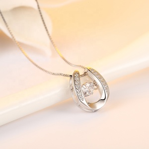 Подвеска в форме буквы U из серебра 925 пробы с танцующим бриллиантом - Product Image 6