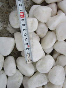 <span class=keywords><strong>Pietra</strong></span> bianca bianca dei ciottoli della natura dei ciottoli del fiume di biancaneve <span class=keywords><strong>per</strong></span> il <span class=keywords><strong>giardino</strong></span> - Product Image 3
