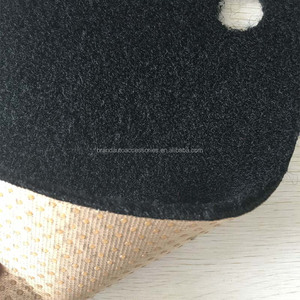 Housse de tableau de bord de <span class=keywords><strong>voiture</strong></span>, pare-soleil, décoration, tissu polyester, personnalisation du logo, housse de tableau de bord de <span class=keywords><strong>voiture</strong></span> pour Maserati - Product Image 3