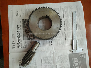 MKL225 Pelletmachine Grote Tandwiel en Tandwielas van Reductiemiddel - Product Image 4