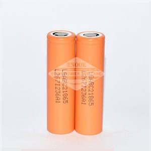 Prezzo di fabbrica 18650 C2 3.7 V batteria ricaricabile ad alta capacità 2800 mAh per la torcia elettrica vaporshark - Product Image 1